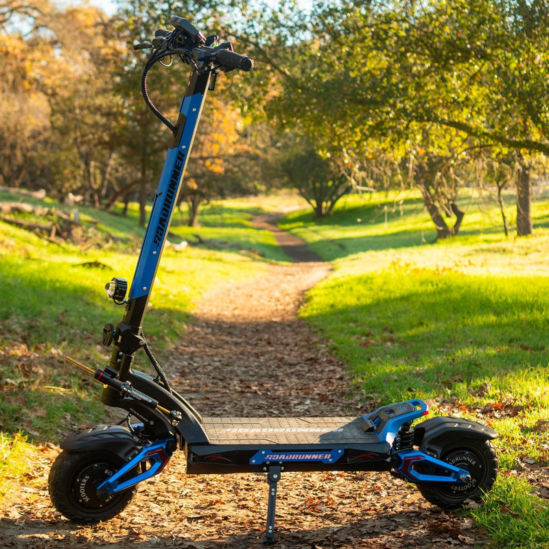 Load image into Gallery viewer, RS5 PRO Electric Scooter - RoadRunner Scooters
