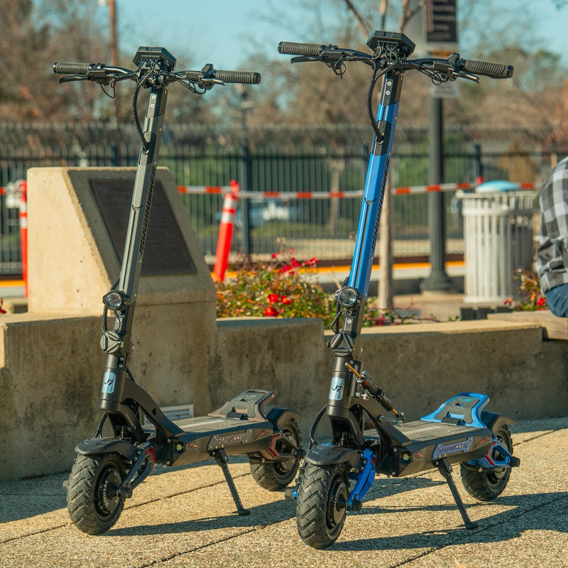Load image into Gallery viewer, RS5 PRO Electric Scooter - RoadRunner Scooters
