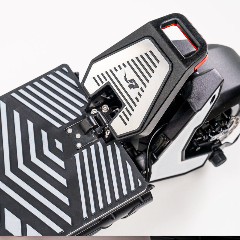 Load image into Gallery viewer, RX7 Electric Scooter - RoadRunner Scooters
