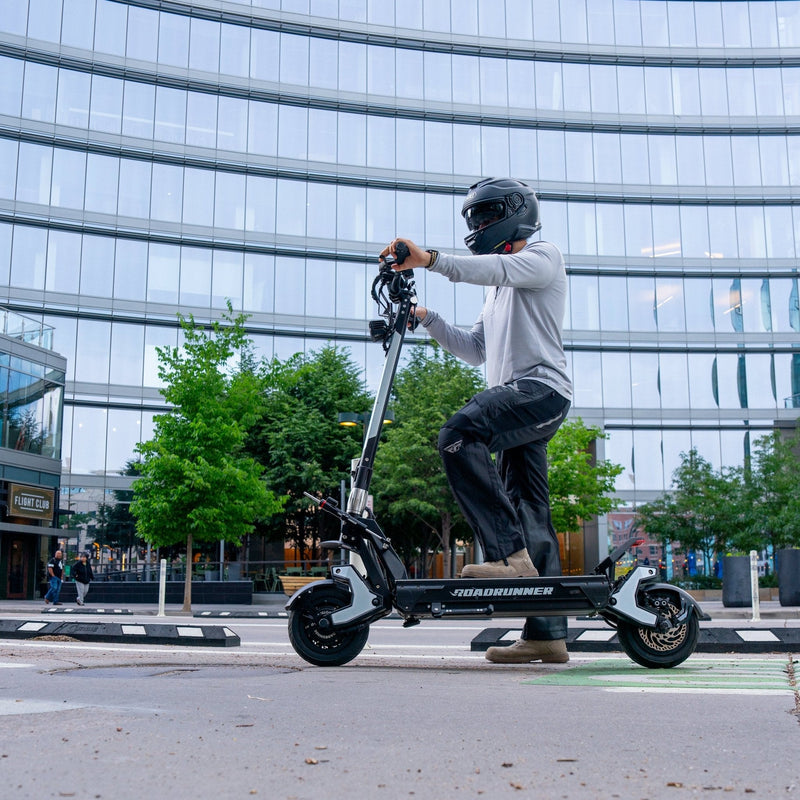 Load image into Gallery viewer, RX7 Electric Scooter - RoadRunner Scooters
